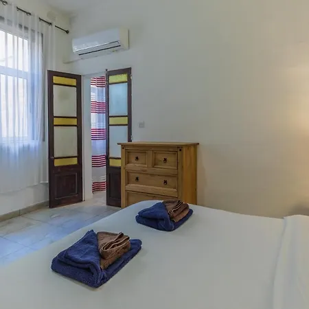 In Three Cities Near Valletta Ferry Apartment *
